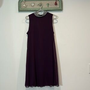 Tash + Sophi pearl neck sleeveless swing minis mini dress Vans plum medium new